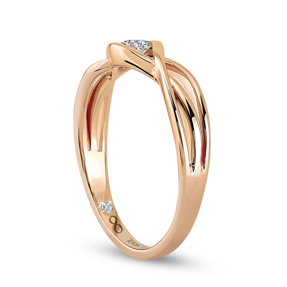 Modern Diamond Engagement Ring