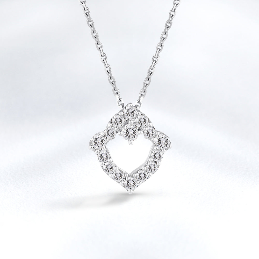 Design Diamond Necklace