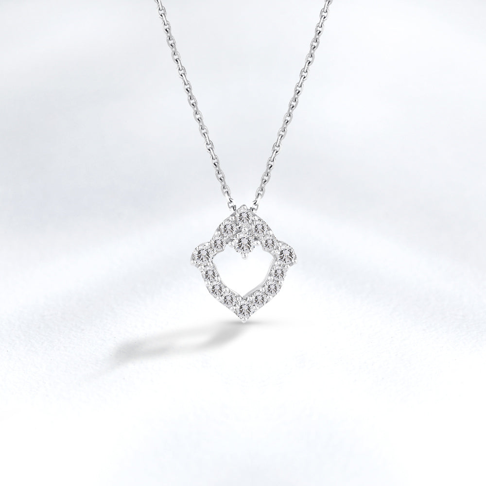 Design Diamond Necklace