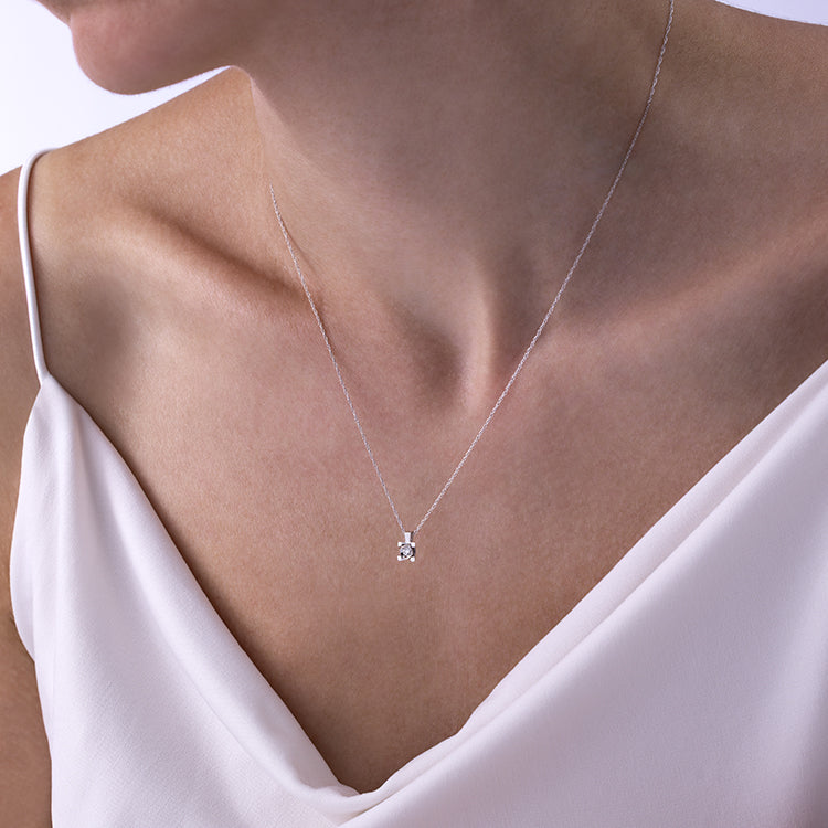 Solitaire Diamond Necklace