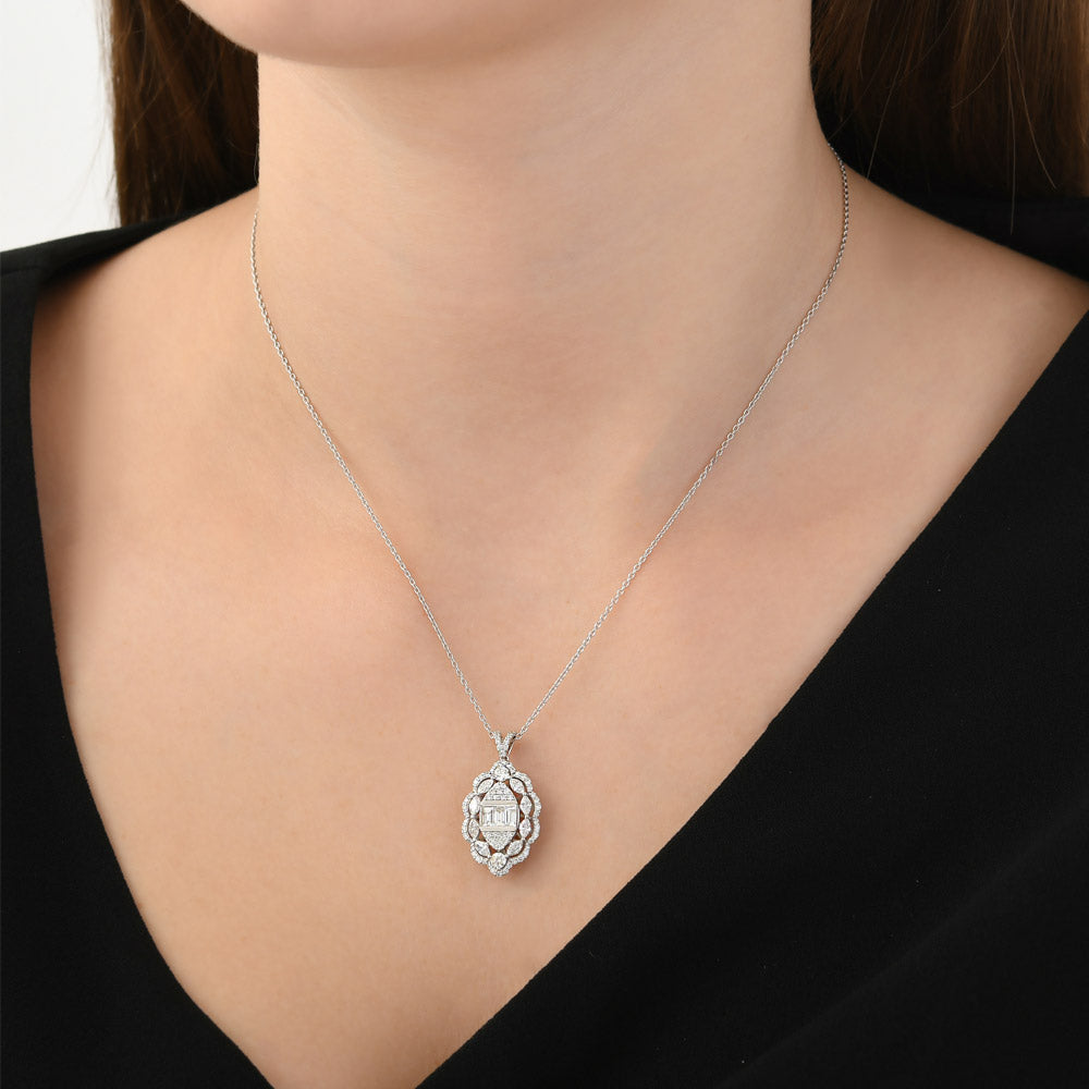 Design Diamond Necklace