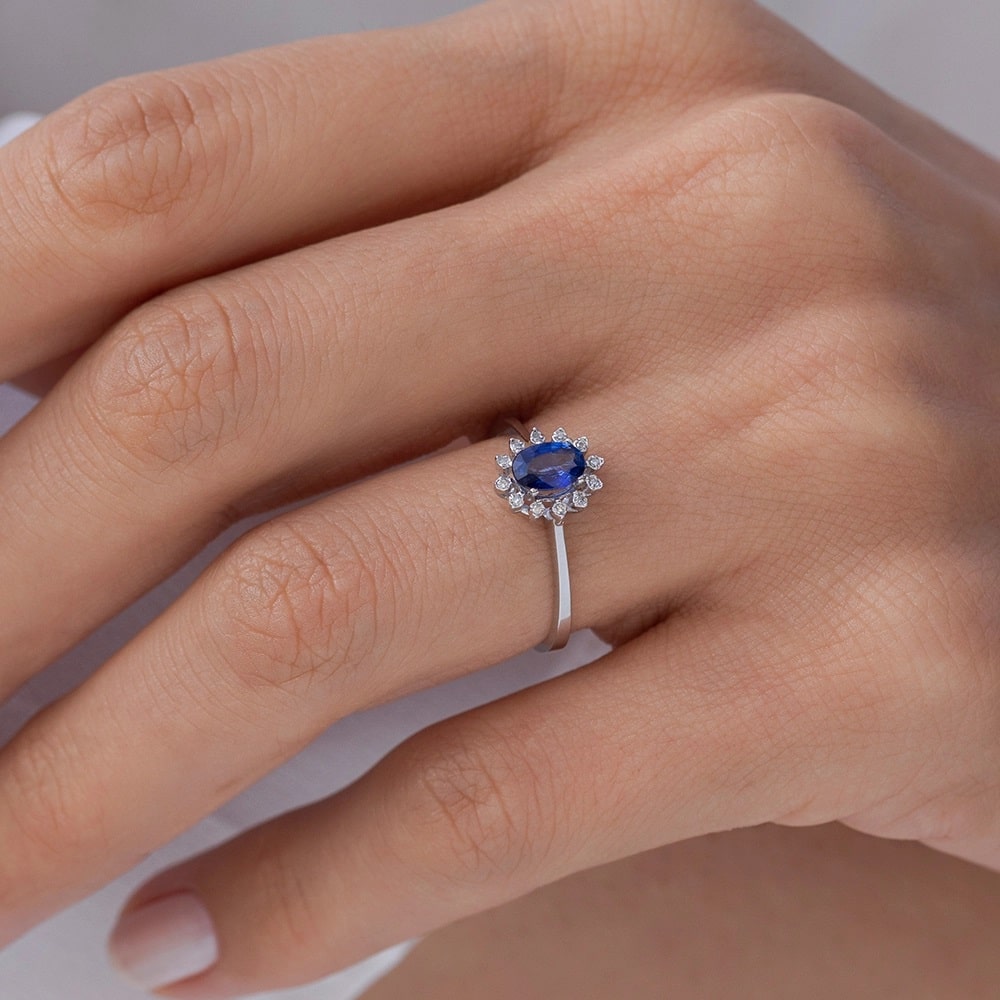 Sapphire Ring