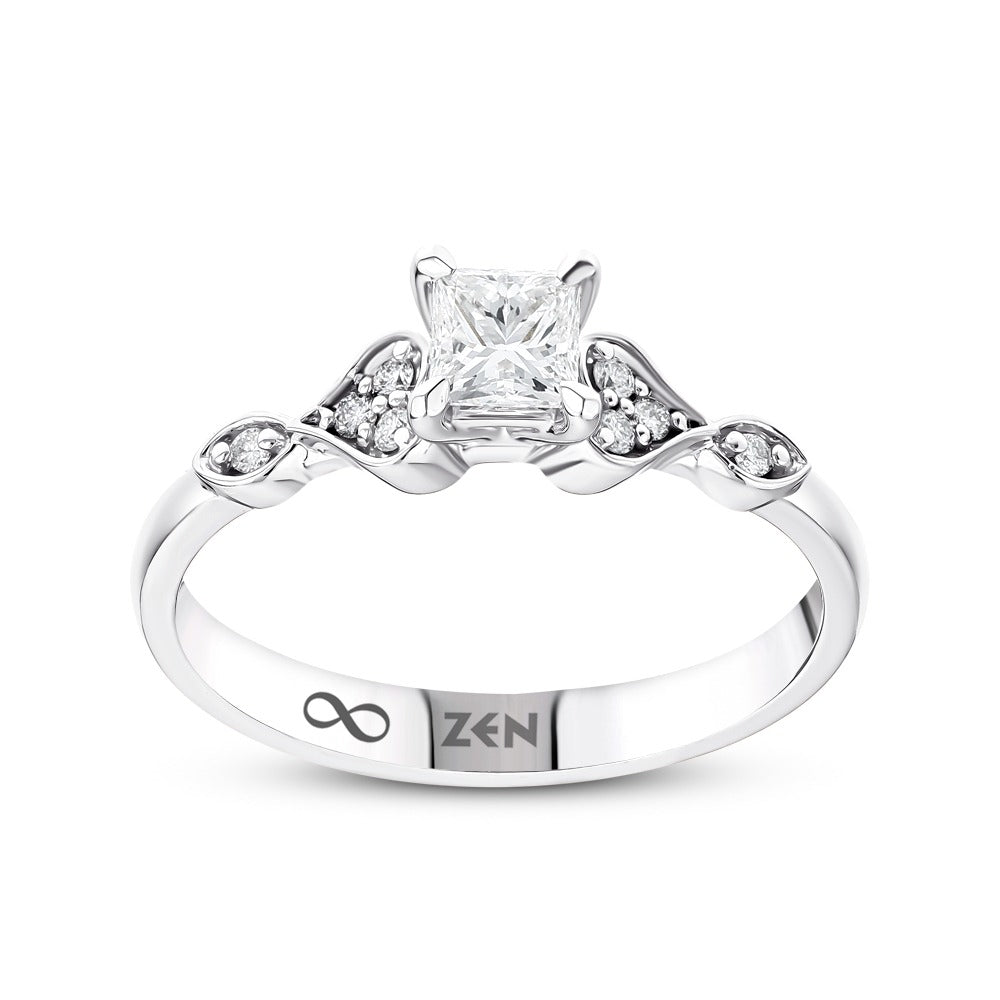 Modern Diamond Engagment Ring