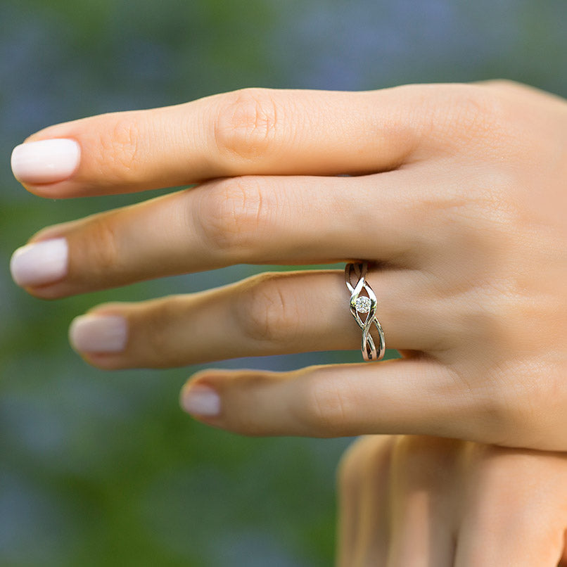 Modern Diamond Engagement Ring