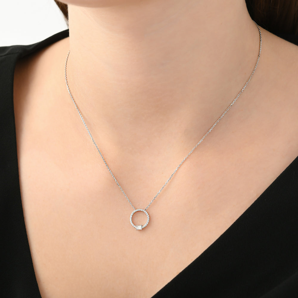 Design Diamond Necklace