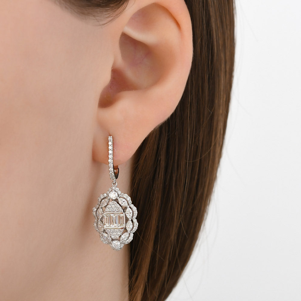 Design Diamond Earrings