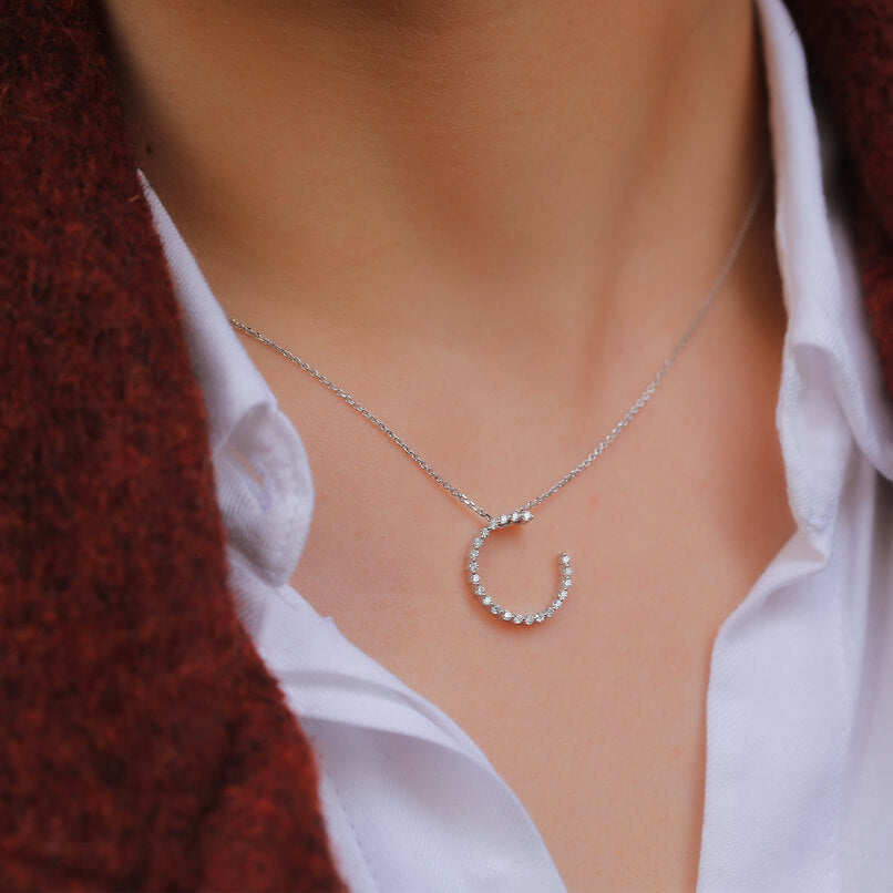 Design Diamond Necklace