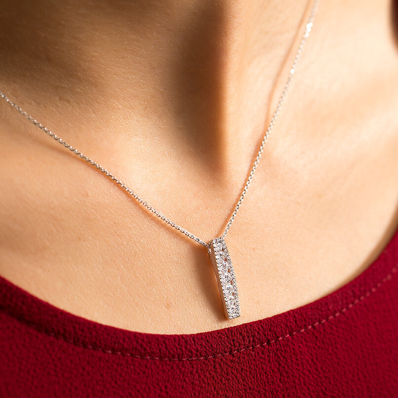 Design Diamond Necklace