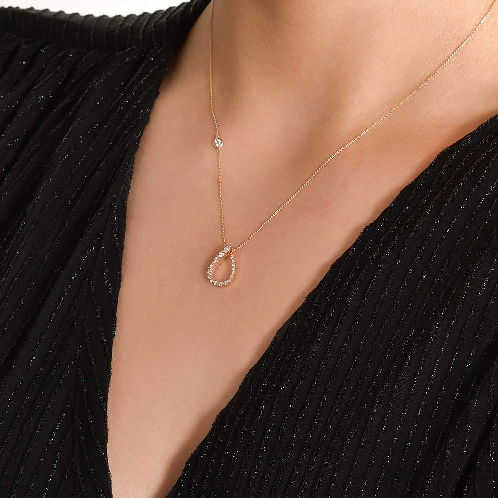 Design Diamond Necklace