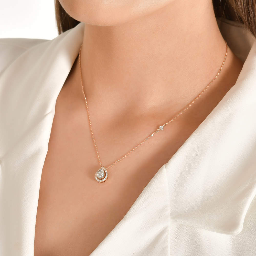 Design Diamond Necklace