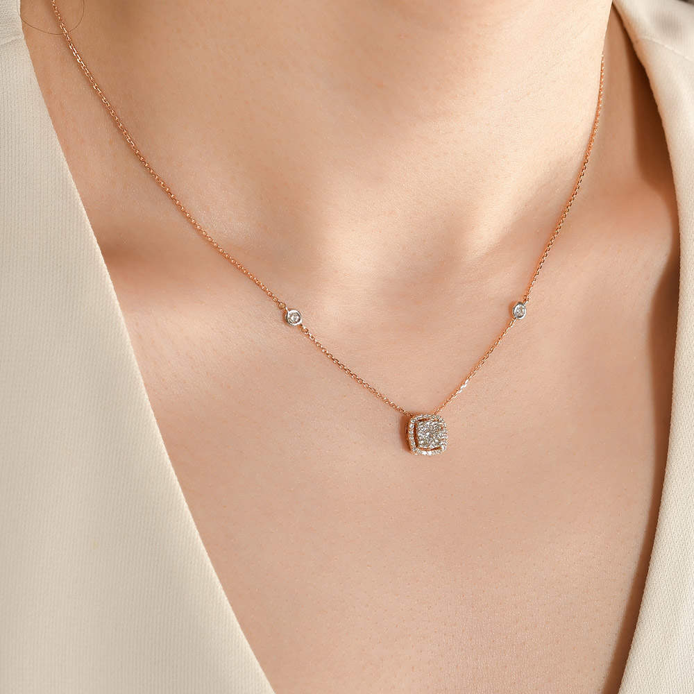 Design Diamond Necklace