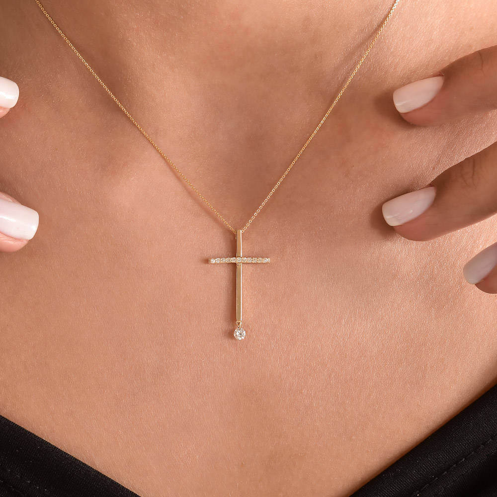 Cross Diamond Pendant
