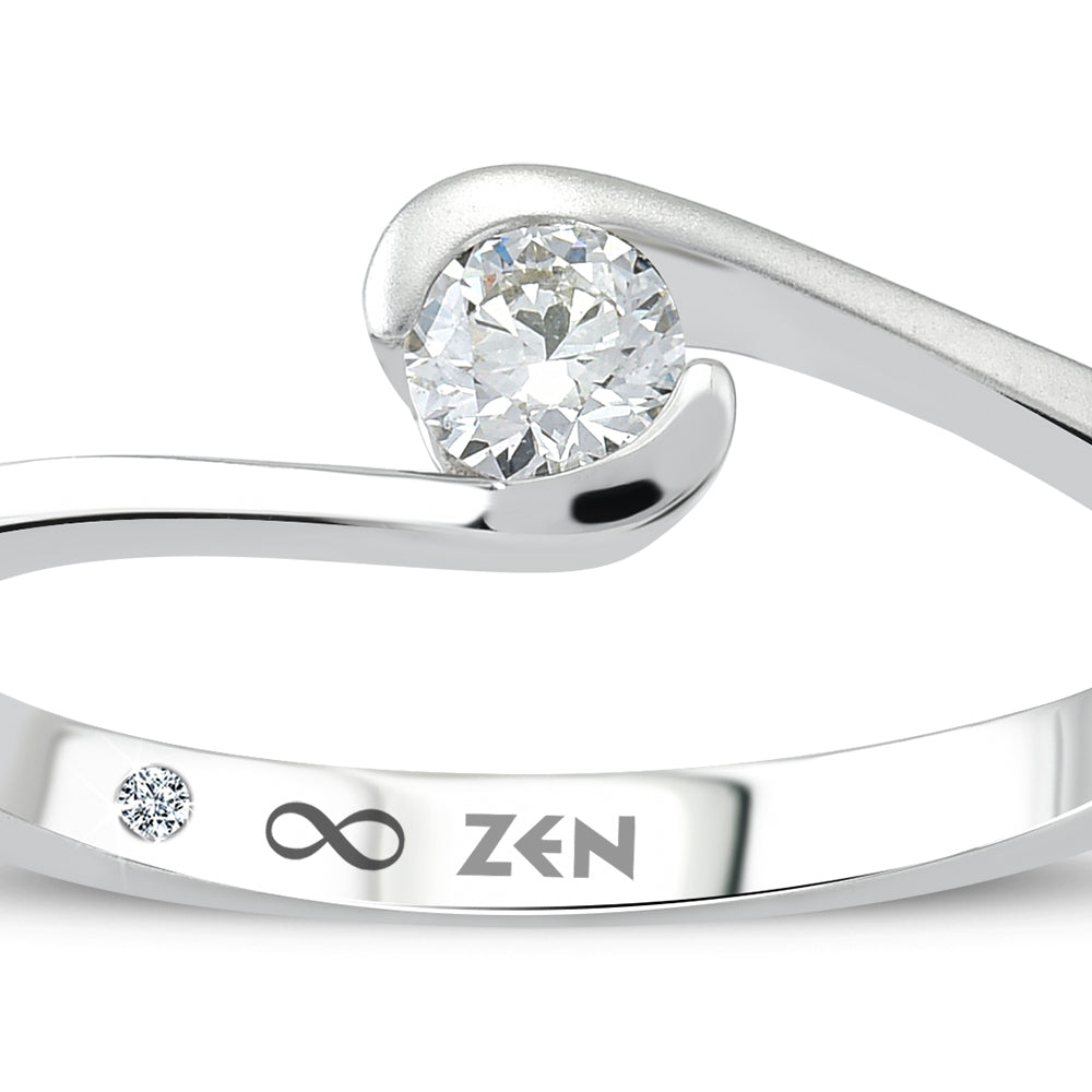 Modern Diamond Engagement Ring