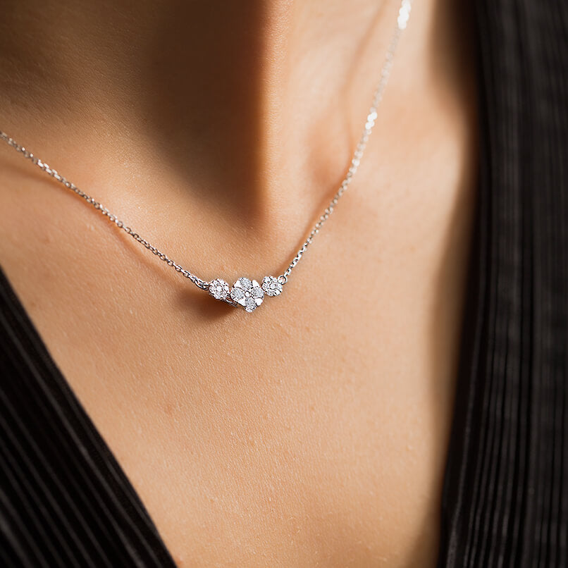 Halo Diamond Necklace
