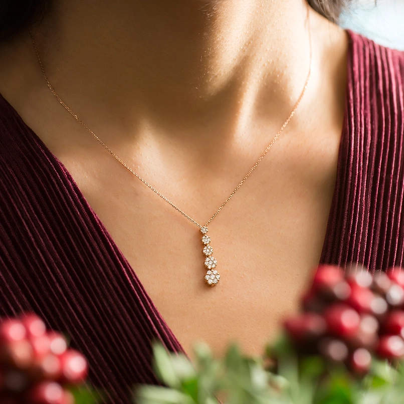 Halo Diamond Necklace