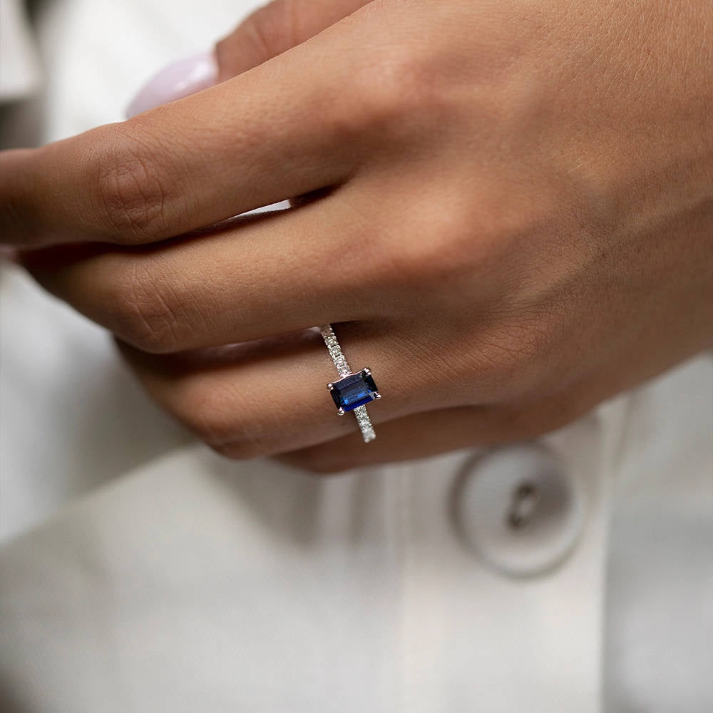Sapphire Ring