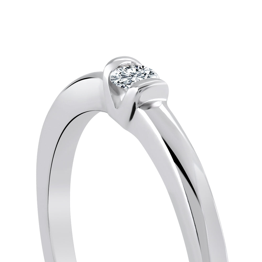 Solitaire Diamond Engagement Ring