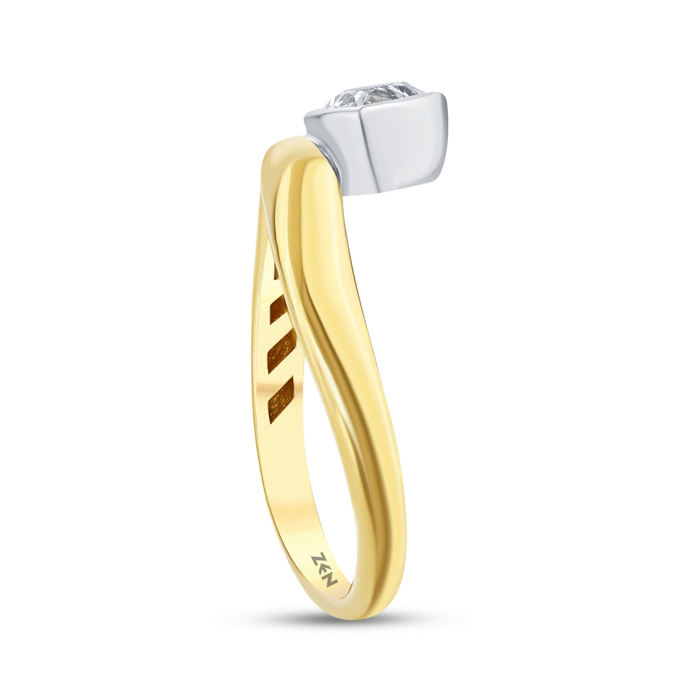 Solitaire Diamond Engagement Ring