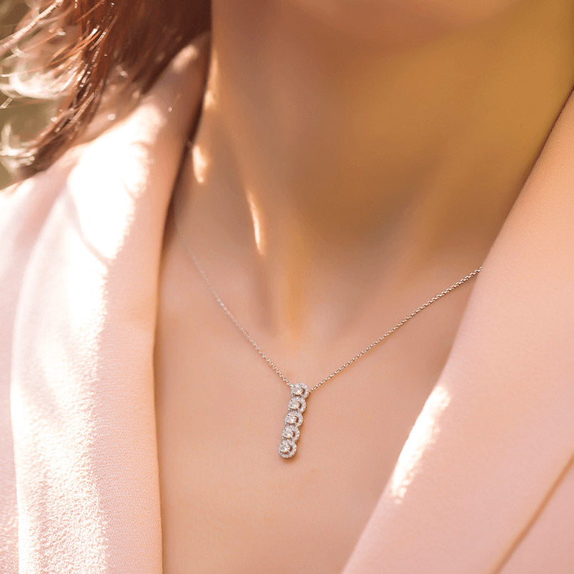 Design Diamond Necklace