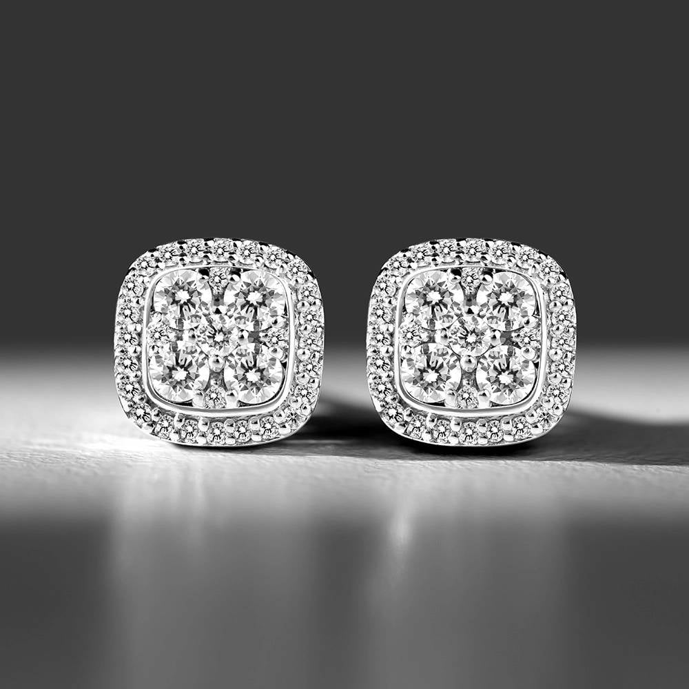 Design Diamond Stud Earrings