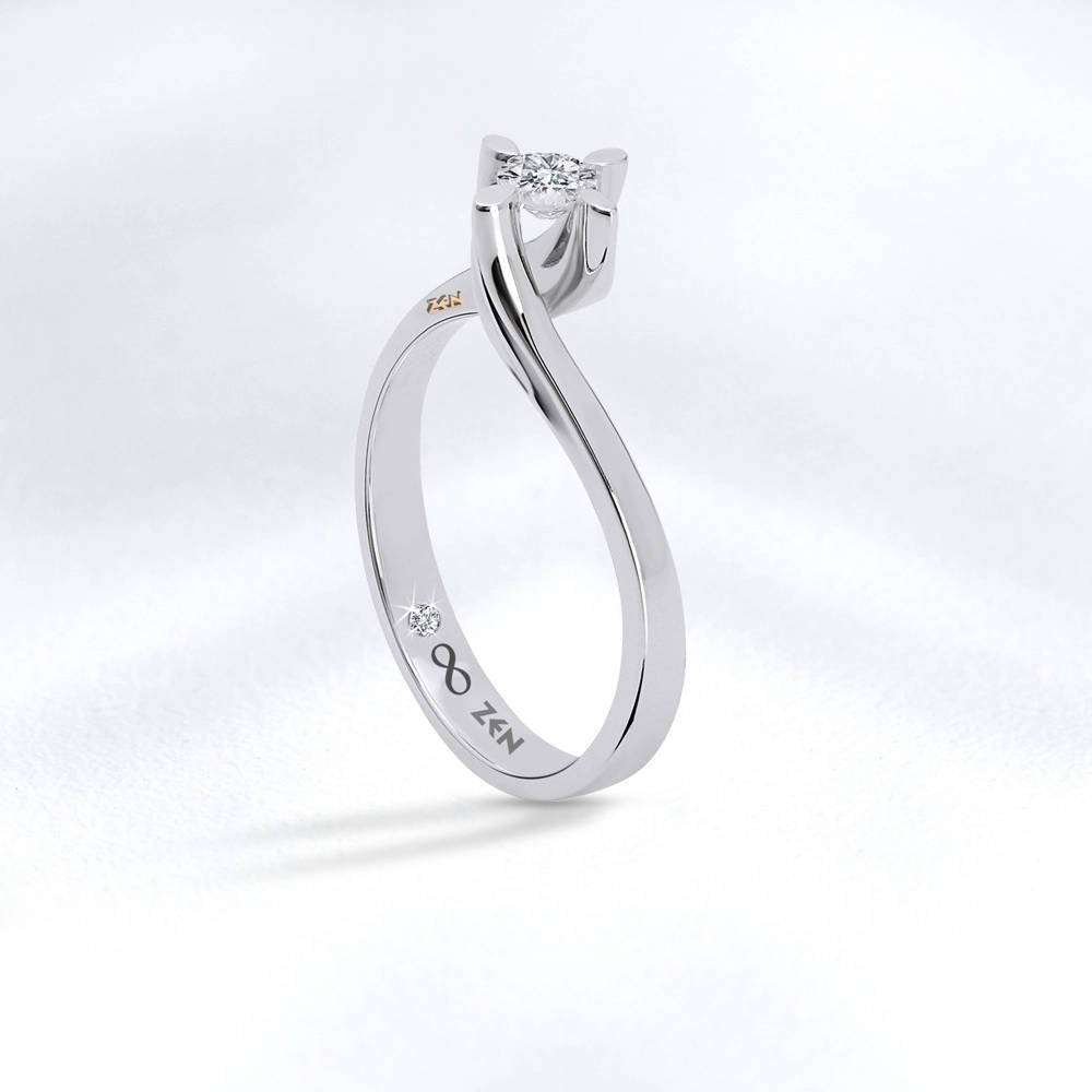 Modern Diamond Engagement Ring
