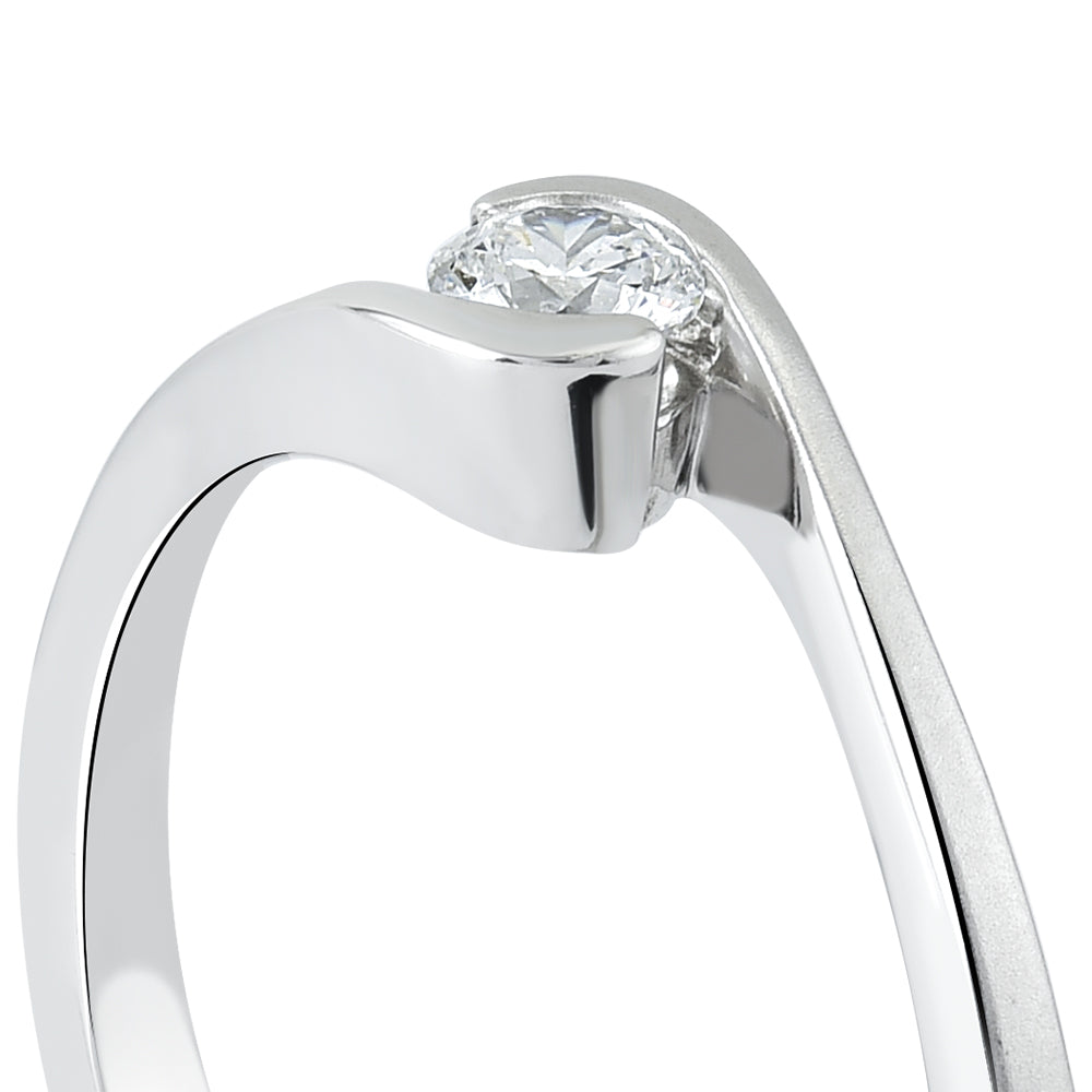 Modern Diamond Engagement Ring
