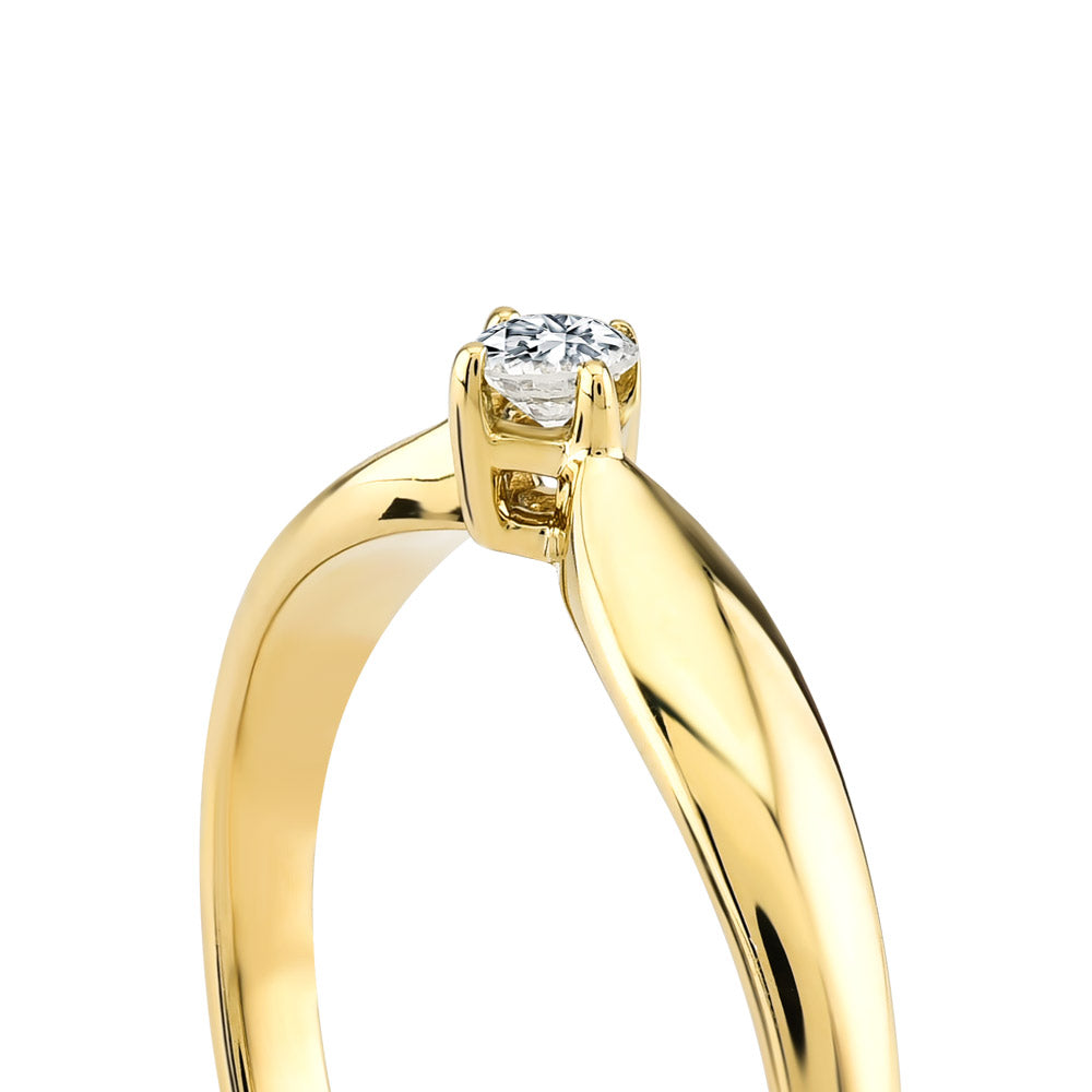 Solitaire Diamond Engagement Ring