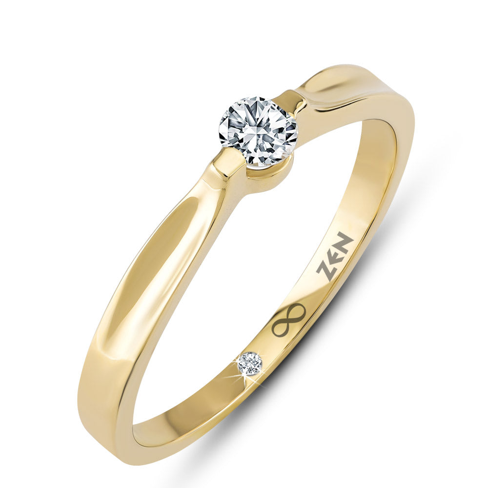 Solitaire Diamond Engagement Ring