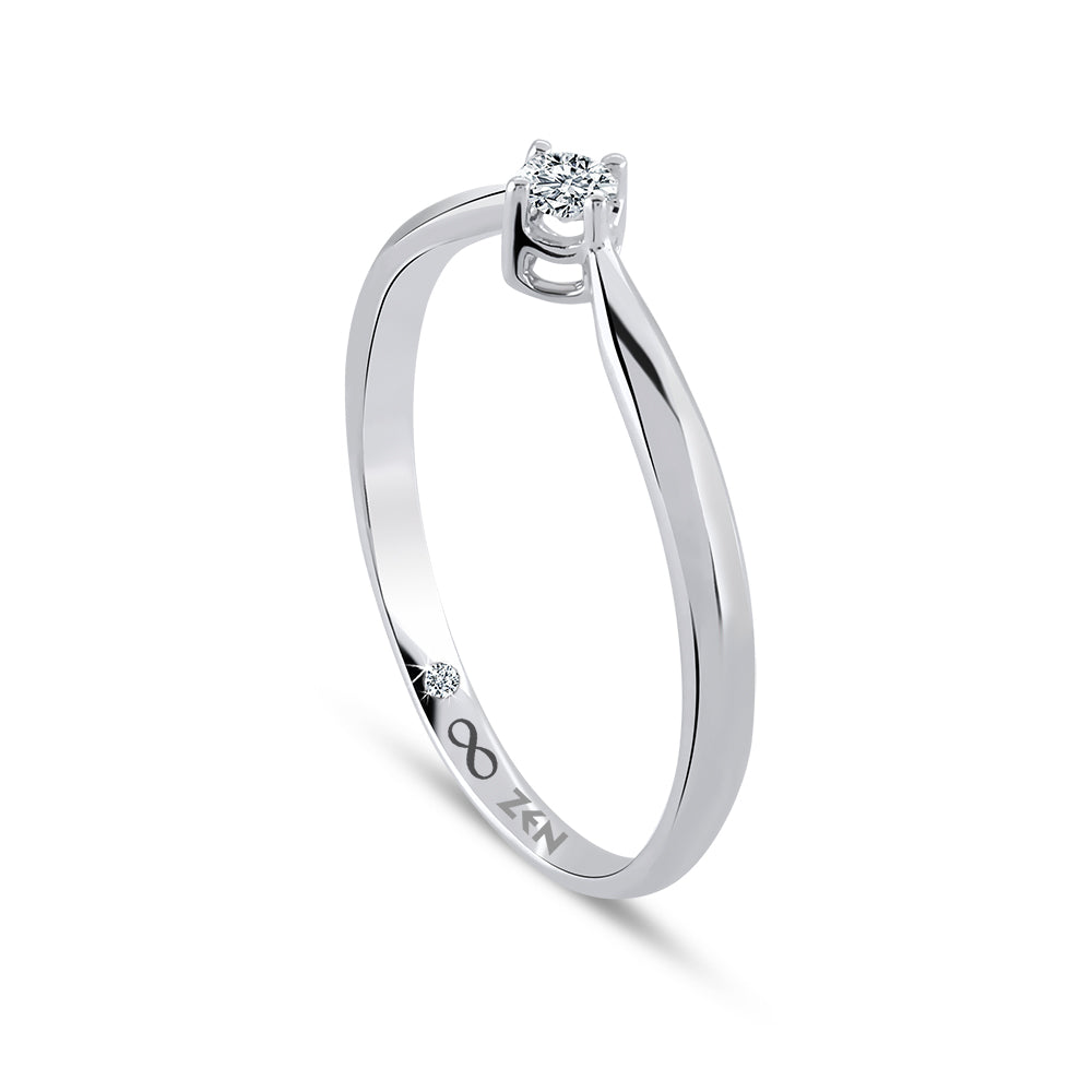Solitaire Diamond Engagement Ring
