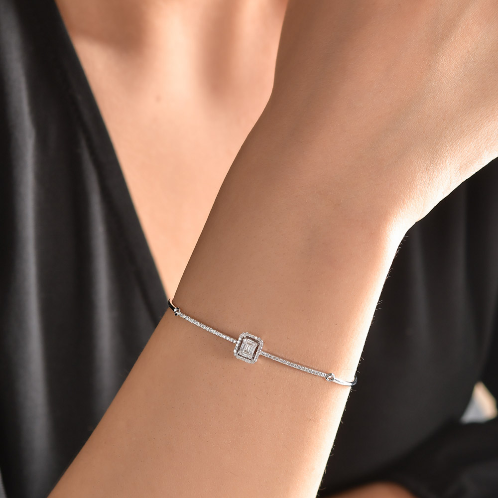 Small Round Diamond Infinity Tennis Bracelet | BE LOVED Jewelry