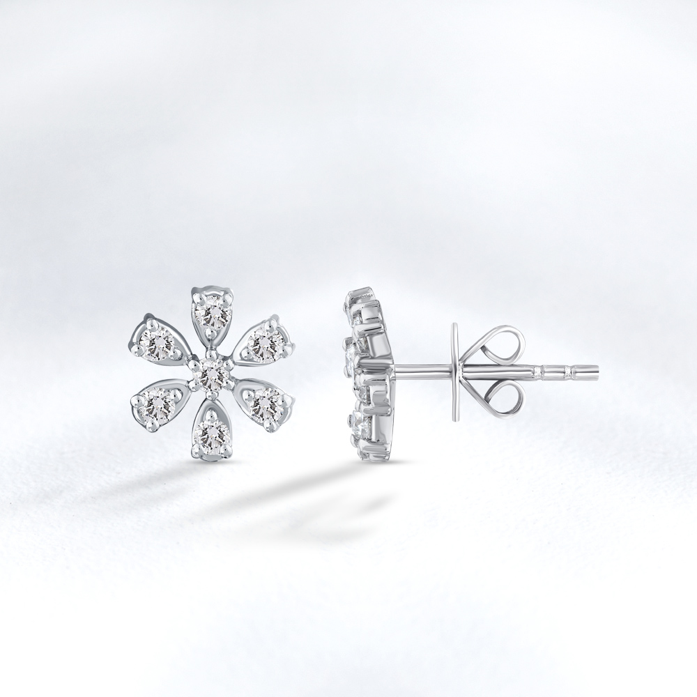 Design Diamond Earring