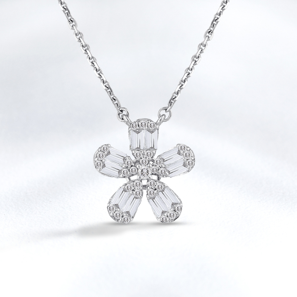 Design Diamond Necklace