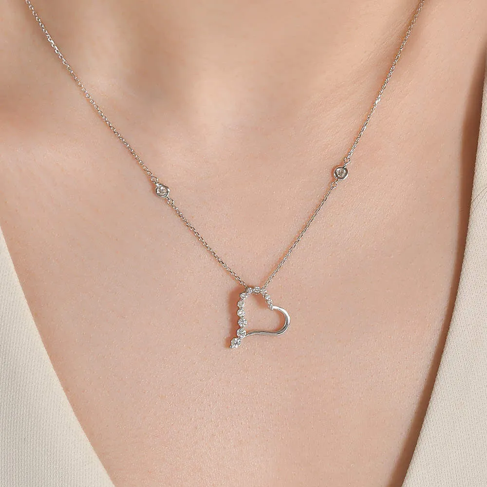 0.29 ct Heart Diamond Necklace