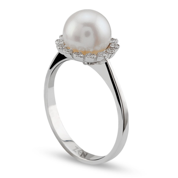 0.71 ct Pearl Ring