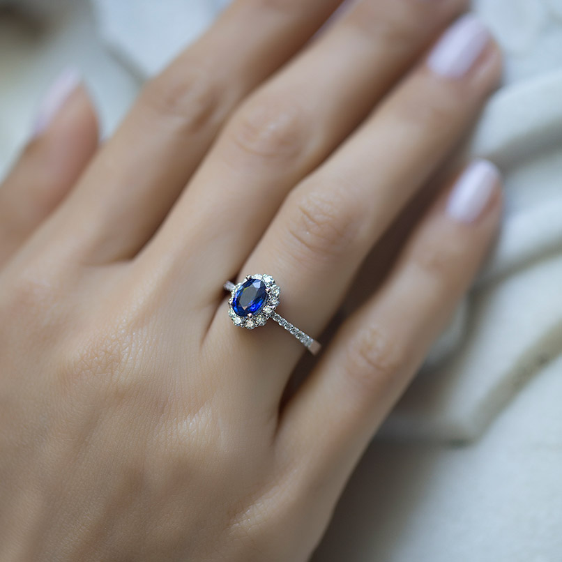 1.88 ct Sapphire Diamond Ring