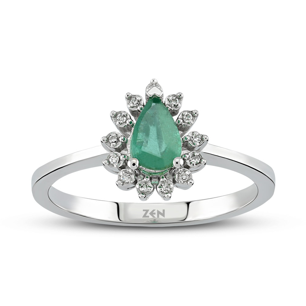 0.24 ct Emerald Diamond Ring