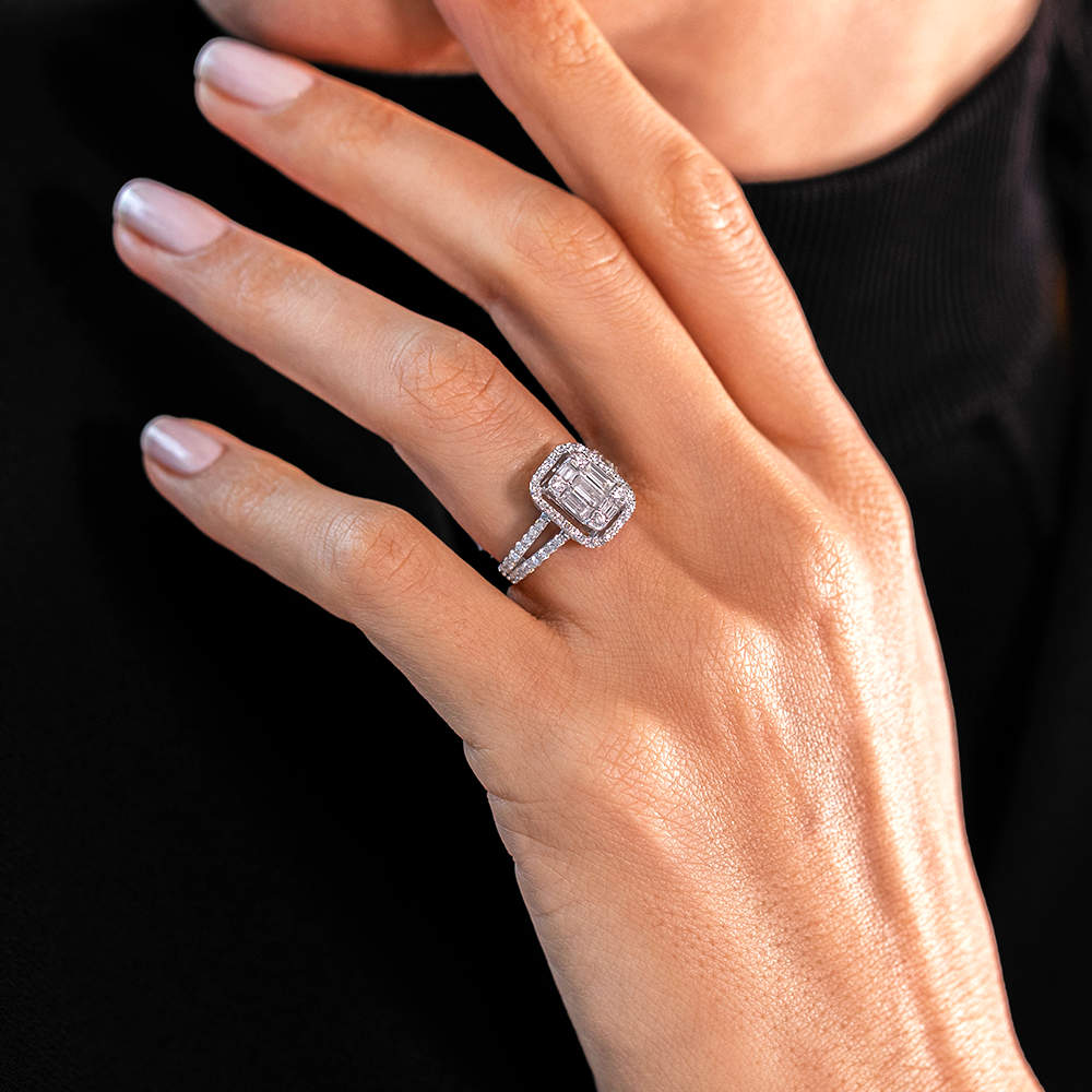 0.85 ct Baguette Diamond Ring
