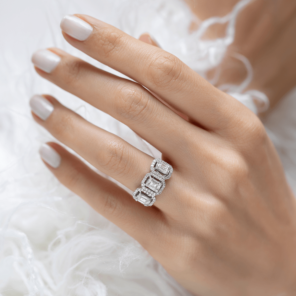 1.01 ct Baguette Diamond Ring