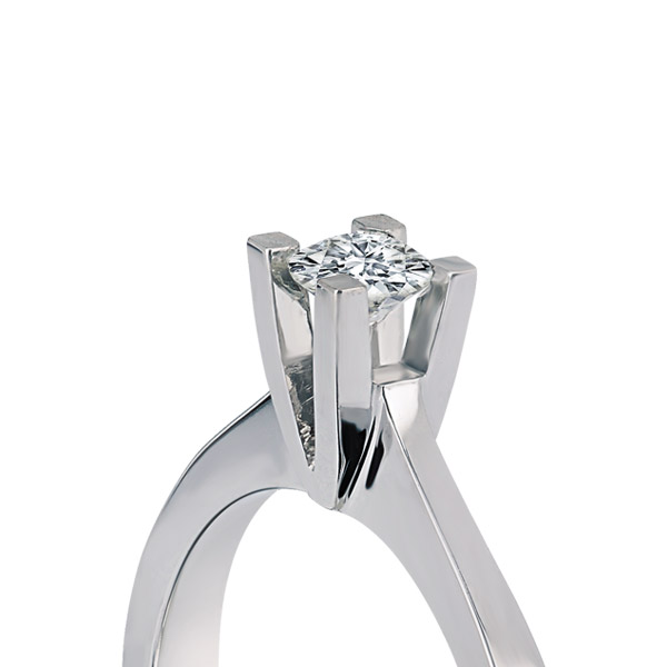 0.15 ct Solitaire Engagement Ring