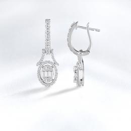 Design Diamond Earring