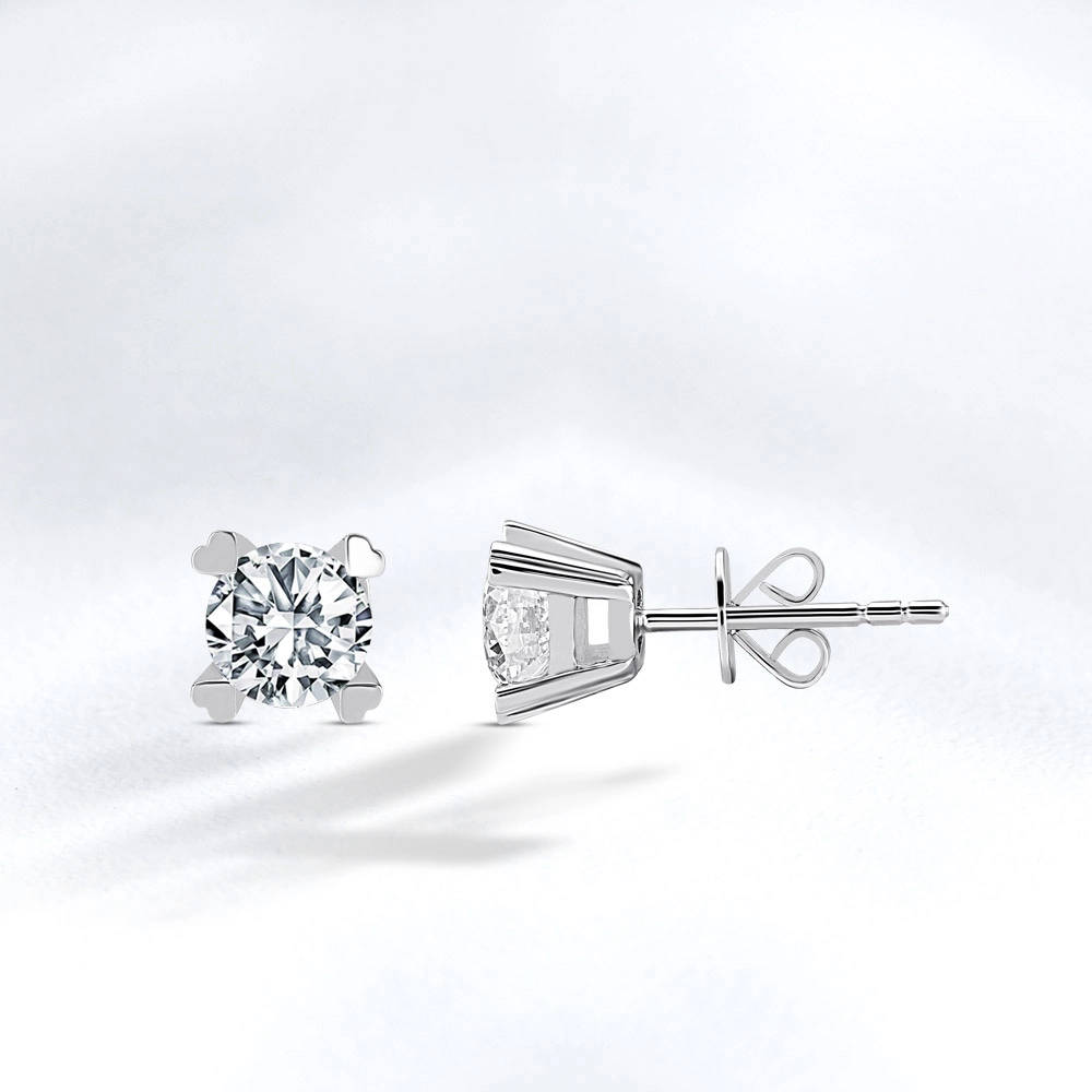 Solitaire Diamond Stud Earring