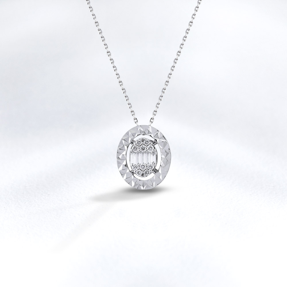 Design Diamond Necklace