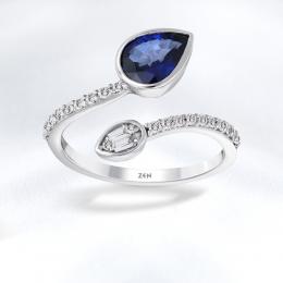 Sapphire Diamond Ring